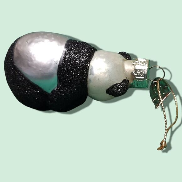 Black White Panda Bear Ornament Hand Blown Glass Thomas Pacconi Classics 2002 - Picture 8 of 10